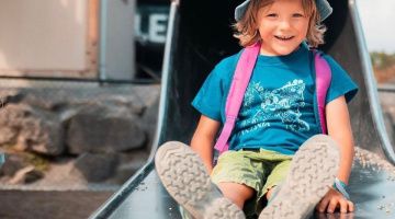 enfant toboggan adventure valley