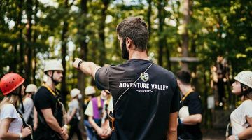 moniteur adventure valley